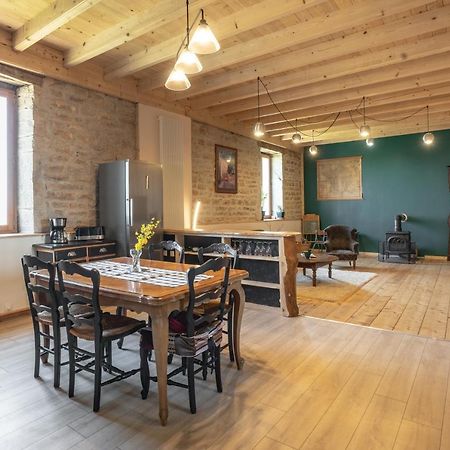 Appartement De Charme Dans Une Maison Isolee Presilly  Екстер'єр фото