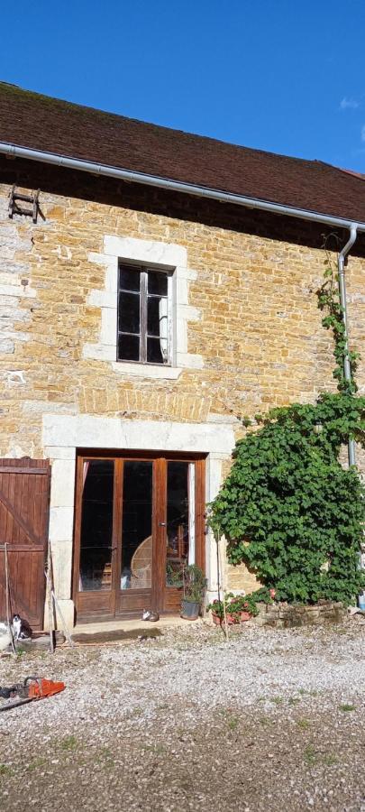 Appartement De Charme Dans Une Maison Isolee Presilly  Екстер'єр фото