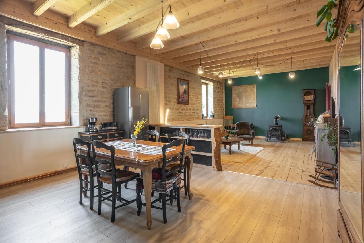 Appartement De Charme Dans Une Maison Isolee Presilly  Екстер'єр фото
