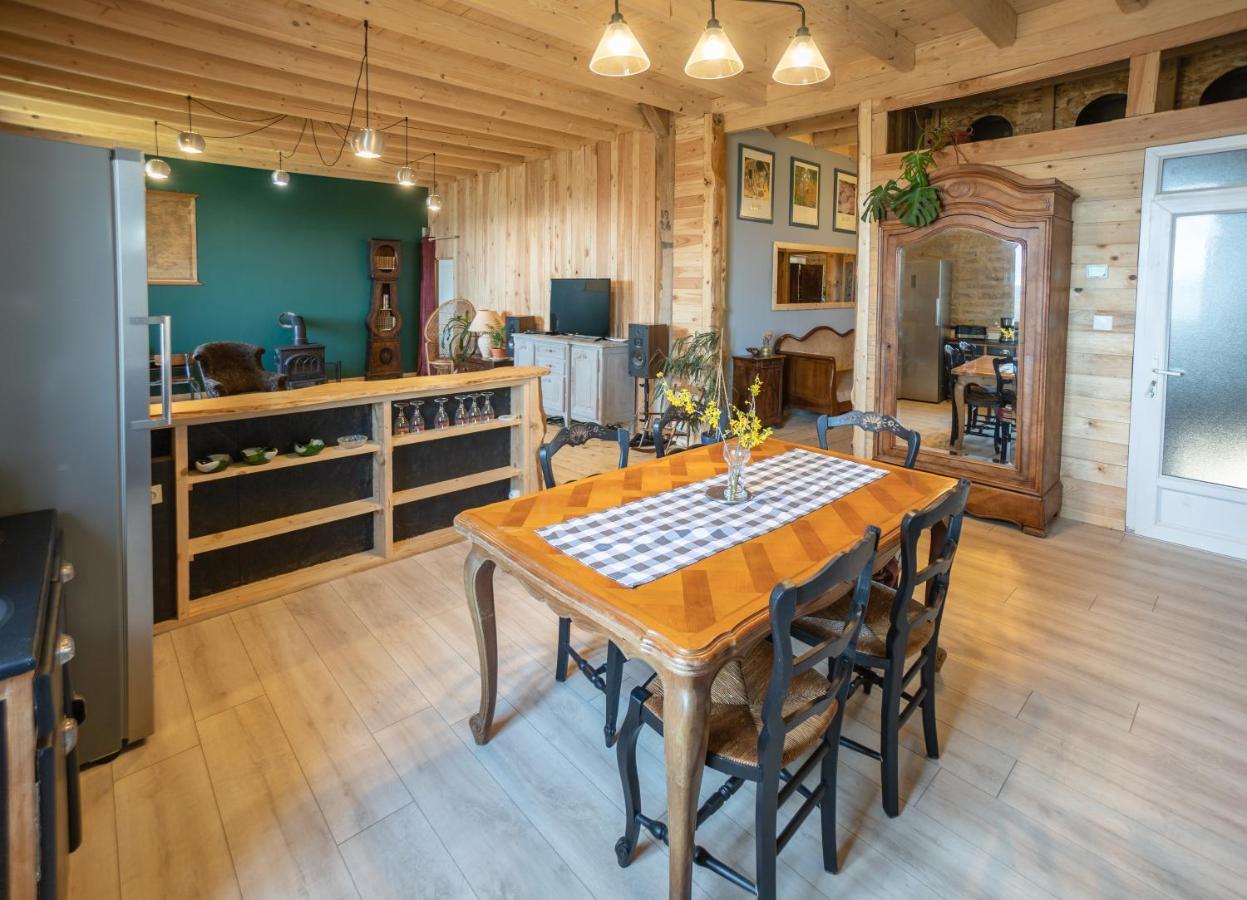Appartement De Charme Dans Une Maison Isolee Presilly  Екстер'єр фото